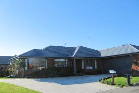 Photo of property in 18 Englefield Road, Belfast, Christchurch, 8051