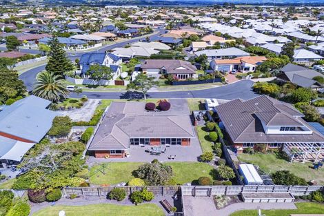 Photo of property in 44 Gardenia Drive, Mount Maunganui, 3116