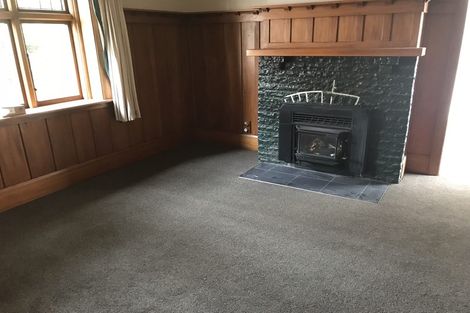 Photo of property in 37 Lyndon Street, Riccarton, Christchurch, 8041