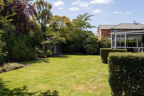 Photo of property in 21 Braithwaite Street, Ilam, Christchurch, 8041