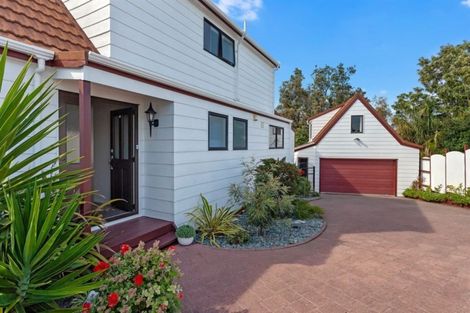 Photo of property in 25 The Glebe, Coastlands, Whakatane, 3120