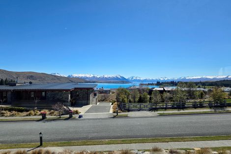 Photo of property in 1 Manning Place, Lake Tekapo, 7999