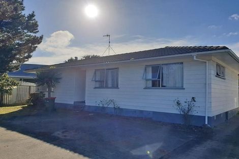 Photo of property in 21 Glennandrew Drive, Half Moon Bay, Auckland, 2012