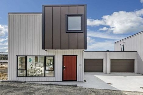 Photo of property in 30 Waihou Crescent, Albany Heights, Auckland, 0632