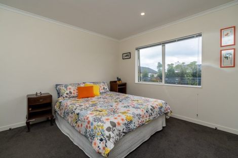 Photo of property in 10 Stace Hopper Drive, One Tree Point, 0118