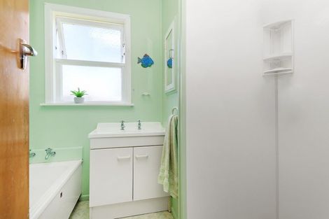 Photo of property in 61a Ararino Street, Trentham, Upper Hutt, 5018