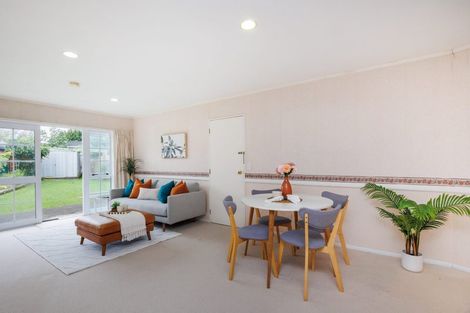 Photo of property in 42a Pinedale Parade, Milson, Palmerston North, 4414