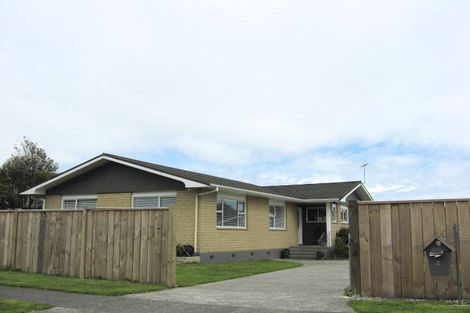 Photo of property in 16 Kipling Crescent, Stoke, Nelson, 7011