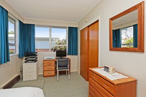 Photo of property in 3 Laurent Place, Greenmeadows, Napier, 4112