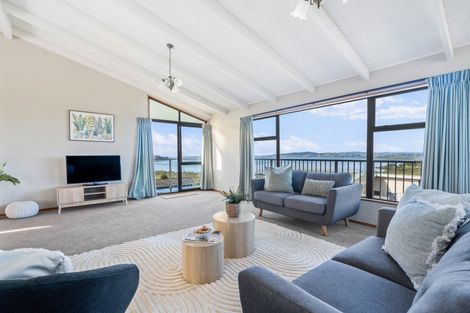 Photo of property in 8 Harbour View Road, Onerahi, Whangarei, 0110