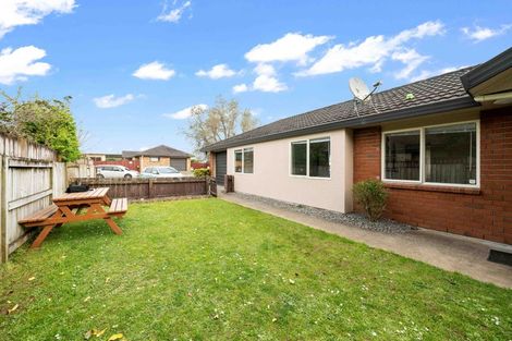 Photo of property in 10 Portrush Lane, Takanini, 2112