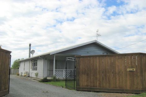 Photo of property in 98 Main North Road, Woodend, 7610