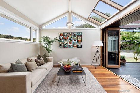 Photo of property in 20 Burnham Street, Seatoun, Wellington, 6022