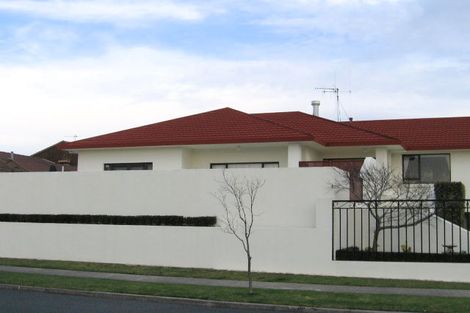 Photo of property in 2 Arcus Street, St Andrews, Hamilton, 3200