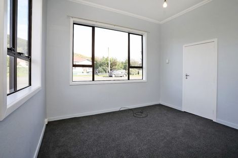 Photo of property in 21 Spencer Street, Bluff, 9814