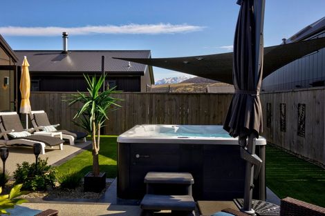 Photo of property in 64 Jack Hanley Drive, Jacks Point, Queenstown, 9371