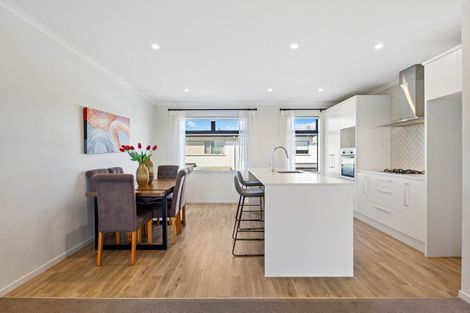 Photo of property in 43 Bonnette Road, Flat Bush, Auckland, 2019