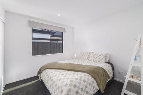 Photo of property in 5 Chrysolite Place, Belfast, Christchurch, 8051