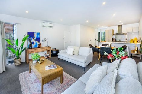 Photo of property in 2/89 Poulson Street, Addington, Christchurch, 8024