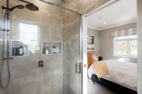 Photo of property in 30 Williams Street, Cambridge, 3434