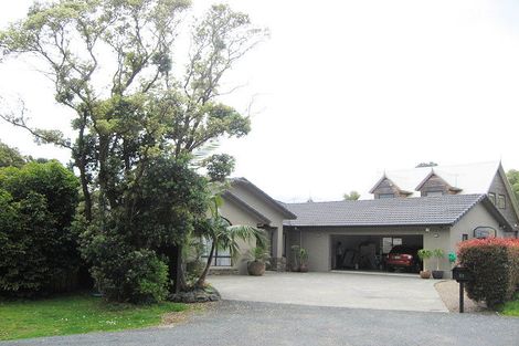 Photo of property in 22 Glamis Avenue, Manly, Whangaparaoa, 0930