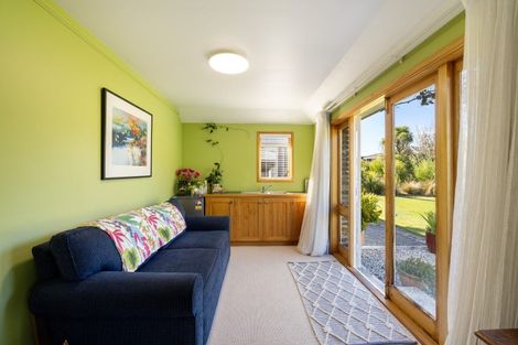 Photo of property in 49 Douglas Road, Amberley, 7410