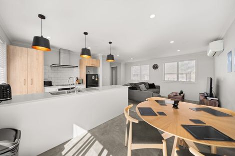 Photo of property in 12 Tarata Grove, Lansdowne, Masterton, 5810