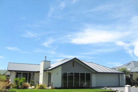 Photo of property in 7 Fishermans Rest, Waimairi Beach, Christchurch, 8083