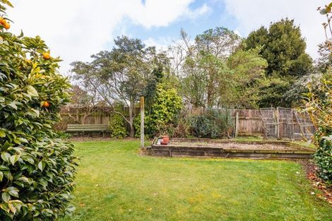 Photo of property in 18 Antrim Place, Hokowhitu, Palmerston North, 4410