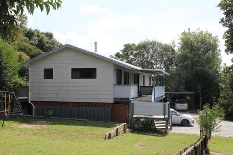 Photo of property in 93 Hurndall Street East, Maungaturoto, 0520