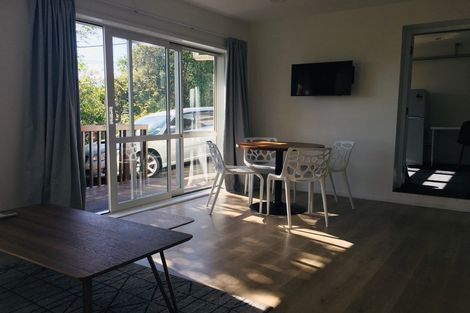 Photo of property in 2/152 Manuka Road, Bayview, Auckland, 0629
