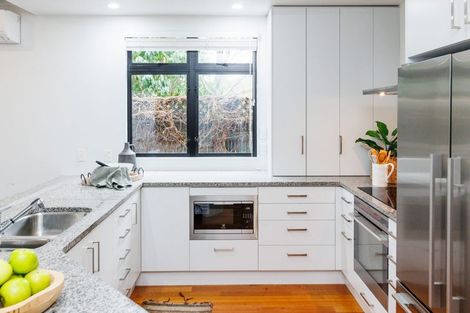 Photo of property in 232a Victoria Avenue, Hokowhitu, Palmerston North, 4410