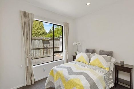Photo of property in 12 Thoresby Mews, Avonhead, Christchurch, 8042