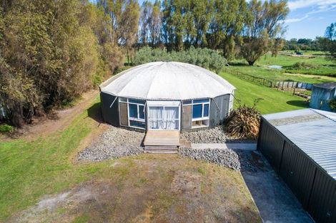Photo of property in 1633 State Highway 3, Awahuri, Palmerston North, 4476