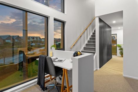 Photo of property in 85 Bearing Parade, Long Bay, Auckland, 0630