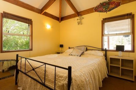 Photo of property in 250 Paroa Bay Road, Russell, 0272