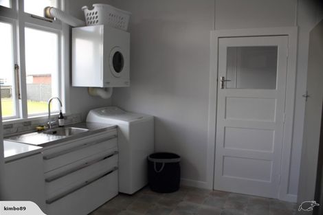 Photo of property in 39 Mary Street, Winton, 9720