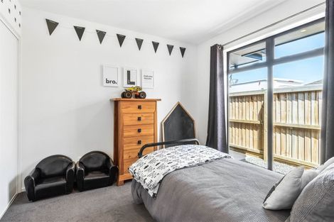 Photo of property in 31 Lewis Crescent, Rolleston, 7614