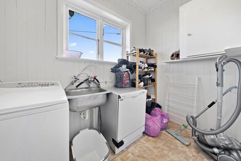 Photo of property in 14 Tirangi Road, Moera, Lower Hutt, 5010