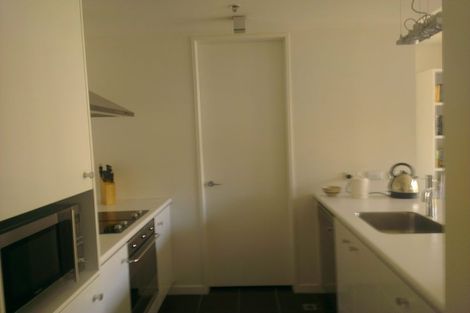 Photo of property in Montreaux Apartments, 3k/164 The Terrace, Wellington Central, Wellington, 6011
