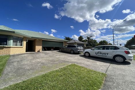 Photo of property in 4 Farringdon Avenue, Rototuna North, Hamilton, 3210