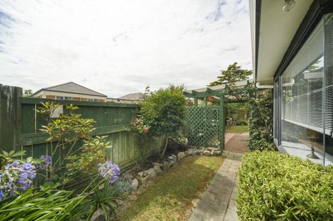 Photo of property in 10 Purdie Place, Milson, Palmerston North, 4414