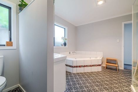 Photo of property in 7 Pegasus Place, Kelvin Grove, Palmerston North, 4414