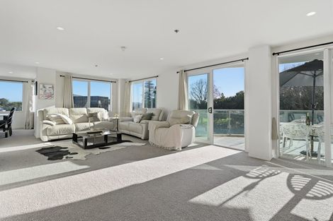 Photo of property in 1/6d Durham Street, Tauranga, 3110