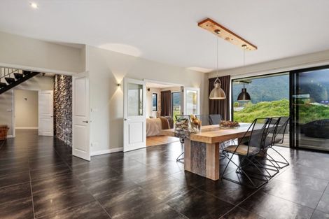 Photo of property in 8 Mountain View Road, Te Aroha, 3320