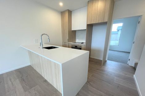 Photo of property in 6/19 Powell Street, Avondale, Auckland, 1026