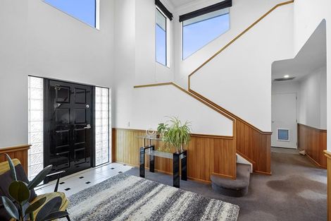 Photo of property in 16 Karina Road, Merrilands, New Plymouth, 4312