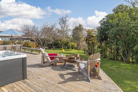 Photo of property in 10 Angela Place, Kinloch, Taupo, 3377