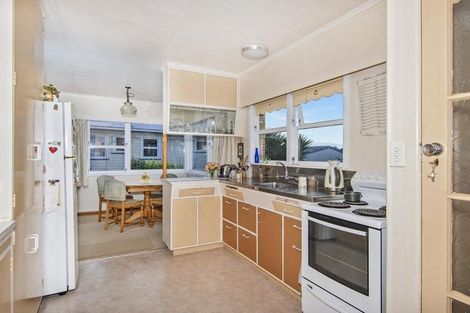 Photo of property in 43 Hinau Street, Tikipunga, Whangarei, 0112