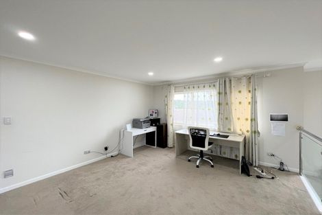 Photo of property in 14a Domain Road, Weymouth, Auckland, 2103